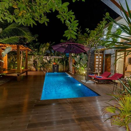 Maneh Villa Langkawi - Private Pool Pantai Cenang  Bagian luar foto