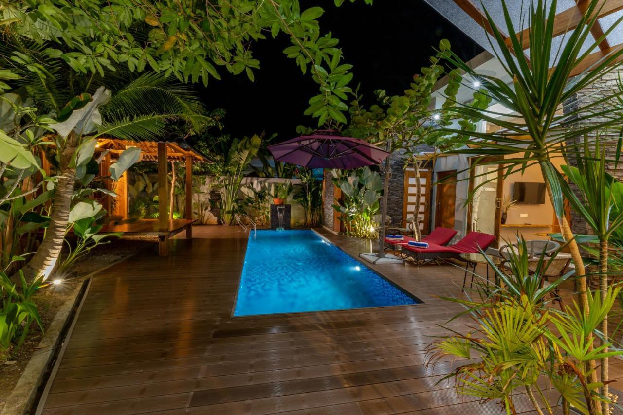 Maneh Villa Langkawi - Private Pool Pantai Cenang  Bagian luar foto