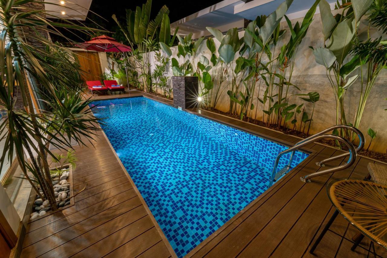 Maneh Villa Langkawi - Private Pool Pantai Cenang  Bagian luar foto